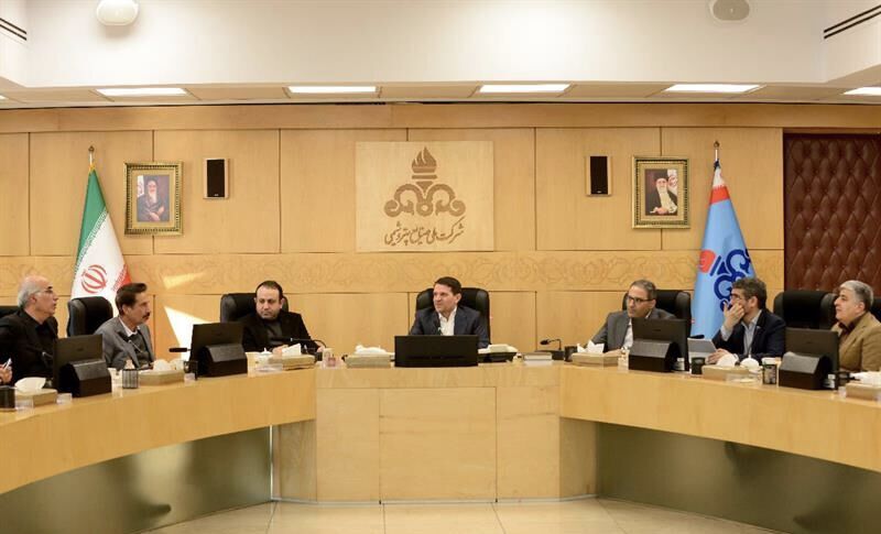 Oil Ministry pursues solutions for petchem industry challenges