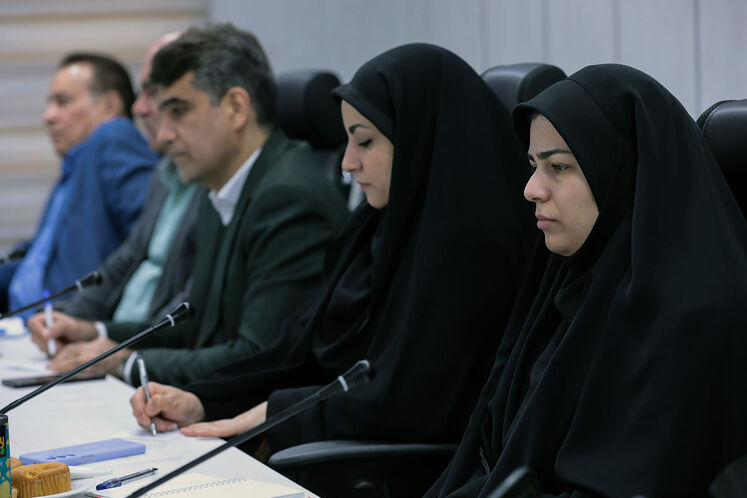 نشست بررسی پیشرفت جمع آوری گازهای مشعل شرکت ملی مناطق نفت‌خیز جنوب