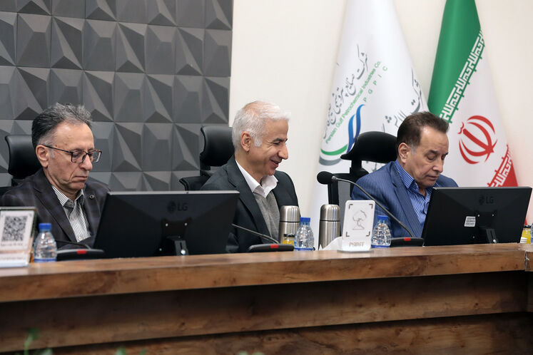 نشست بررسی پیشرفت جمع‌آوری گازهای مشعل در منطقه شرق کارون