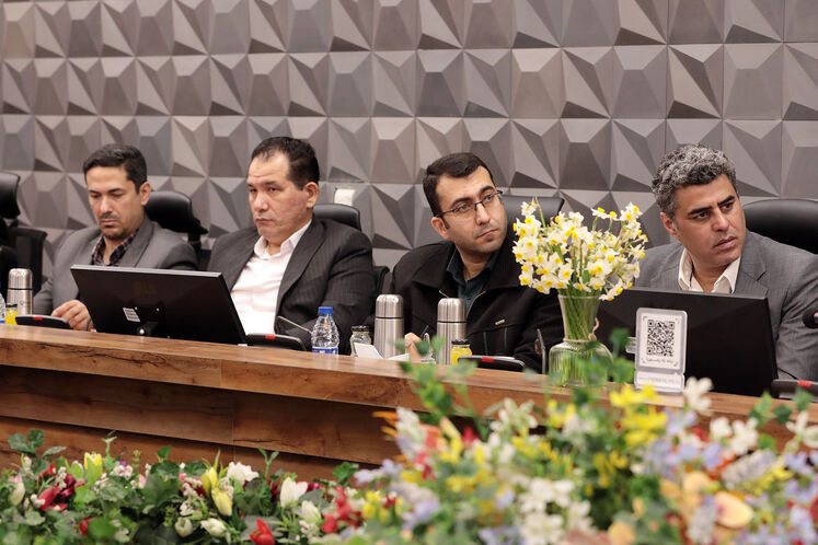 نشست بررسی پیشرفت جمع‌آوری گازهای مشعل در منطقه شرق کارون