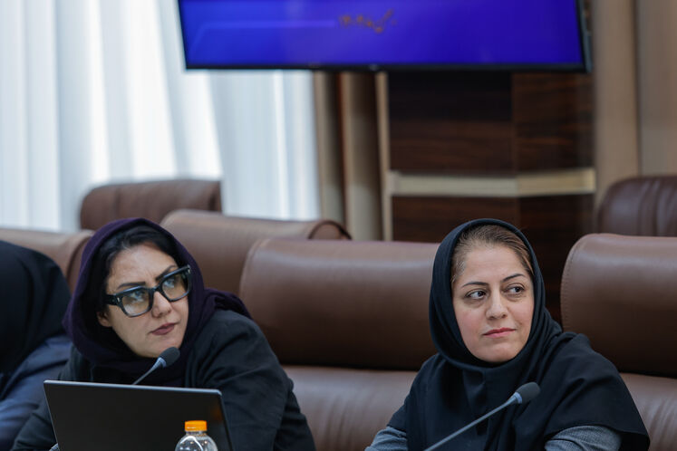 آرزو عطایی، مسئول ارتباط با رسانه شرکت ملی پالایش و پخش فرآورده‌های نفتی ایران