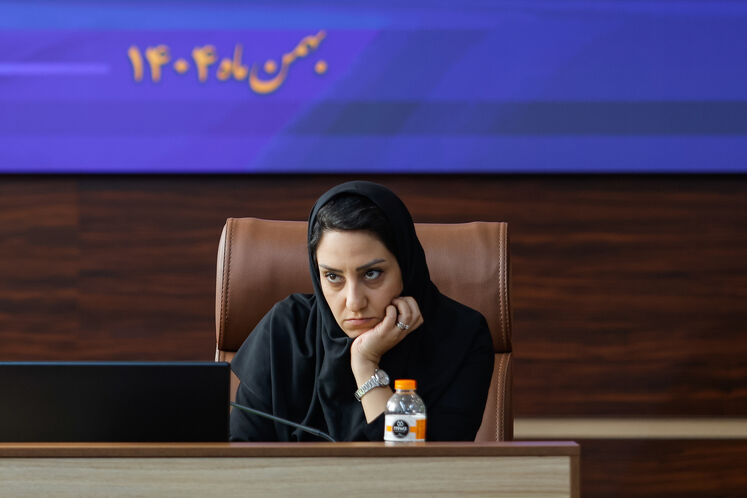 حوری قاسمی، شانا