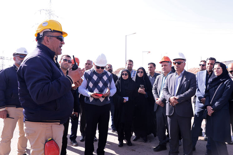 بازدید نمایندگان دستگاه‌های اجرایی از ایستگاه تقویت فشار رگ سفید ۱