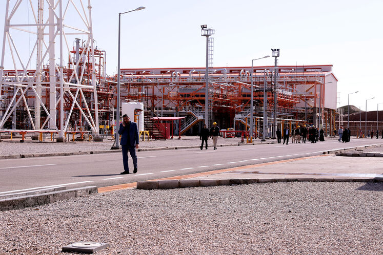 بازدید نمایندگان دستگاه‌های اجرایی از ایستگاه تقویت فشار رگ سفید ۱