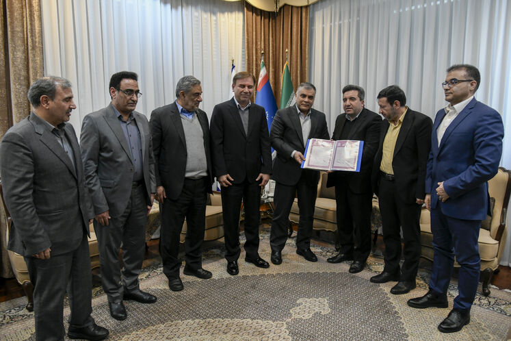 واگذاری اسناد اراضی پارس جنوبی به وزارت نفت