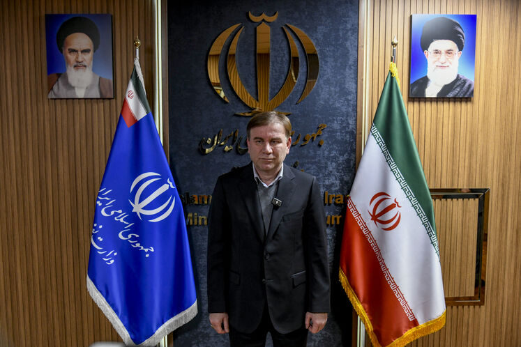 ارسلان زارع، استاندار بوشهر