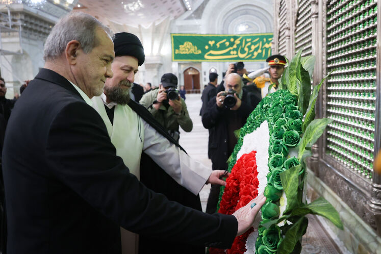 تجدید میثاق هیئت دولت با آرمان‌های امام راحل و شهدای انقلاب اسلامی