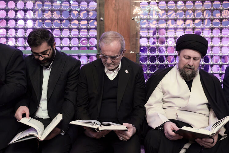 تجدید میثاق هیئت دولت با آرمان‌های امام راحل و شهدای انقلاب اسلامی