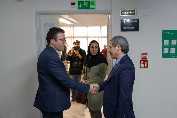 بازدید مدیرعامل خطوط لوله و مخابرات نفت ایران از رسانه‌های وزارت نفت