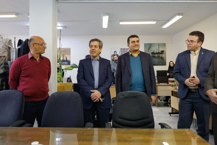 بازدید مدیرعامل خطوط لوله و مخابرات نفت ایران از رسانه‌های وزارت نفت