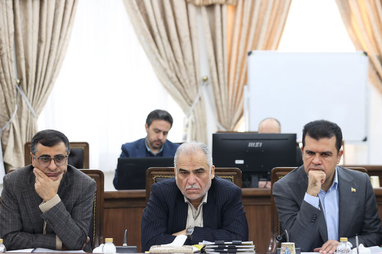 نهمین نشست شورای اقتصاد