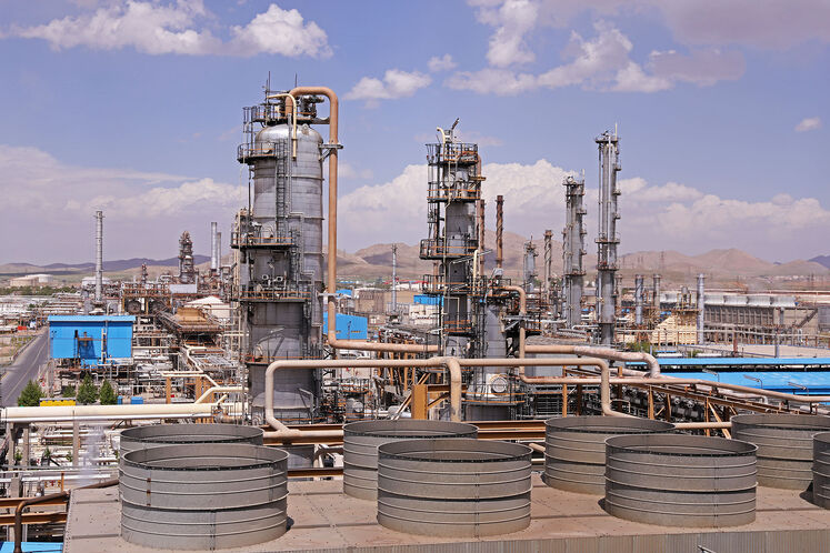  پالایشگاه نفت شازند - اراک