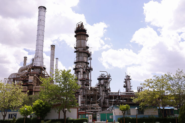  پالایشگاه نفت شازند - اراک