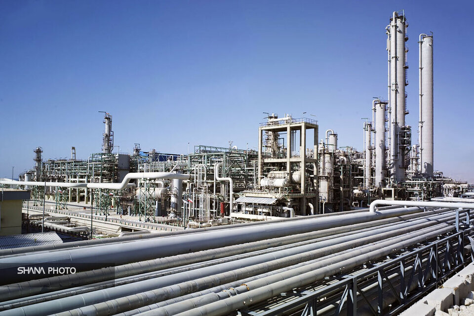 Petrochemical resilience under fire