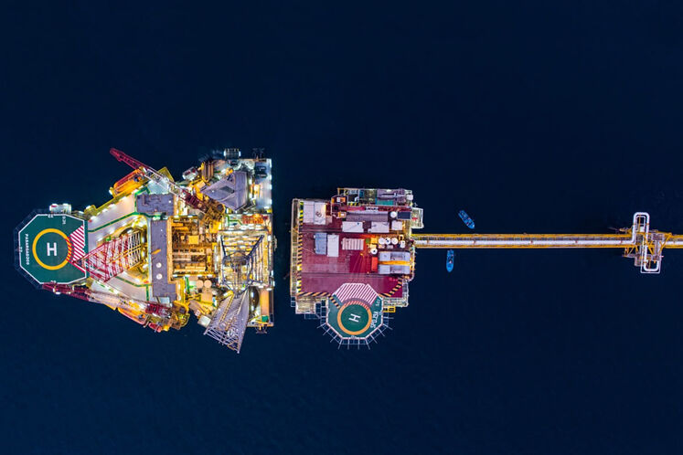 استقرار همزمان دو دکل حفاری در پارس جنوبی