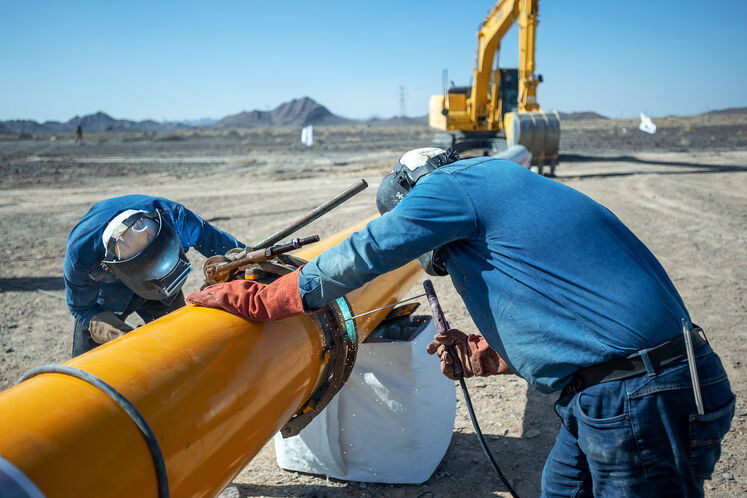 آغاز عملیات اجرایی خط انتقال گاز در سراوان ۱۴۰۱