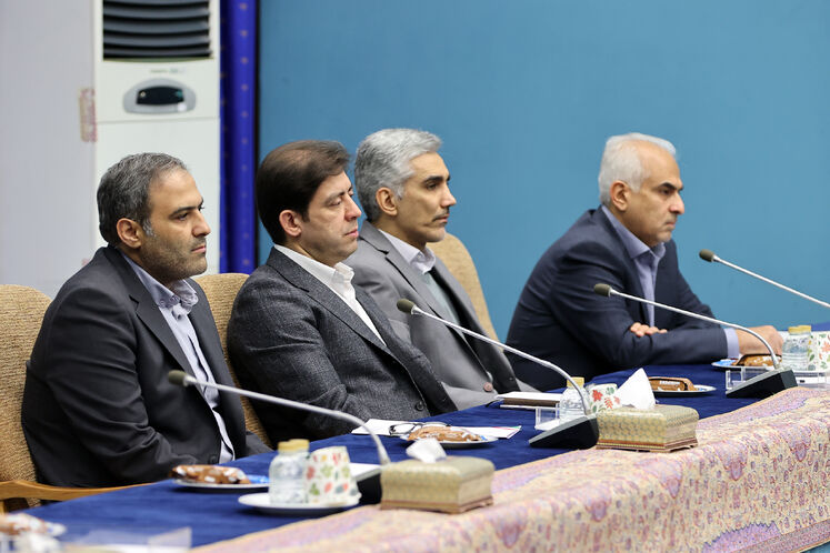 آیین بهره‌برداری از دو طرح بزرگ صنعت نفت و گاز کشور