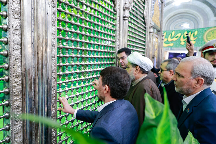 تجدید میثاق کارکنان نفت با آرمان‌های امام خمینی (ره)