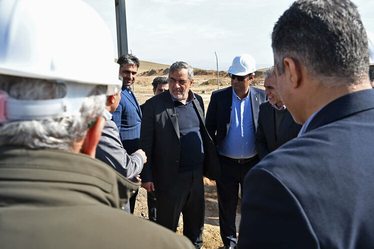 بازدید حمید بورد، مدیرعامل شرکت ملی نفت ایران از میدان گازی توس