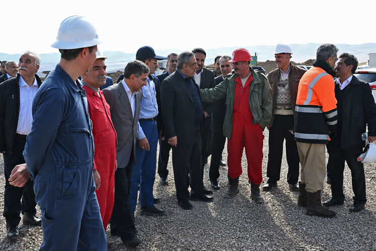 بازدید حمید بورد، مدیرعامل شرکت ملی نفت ایران از میدان گازی توس