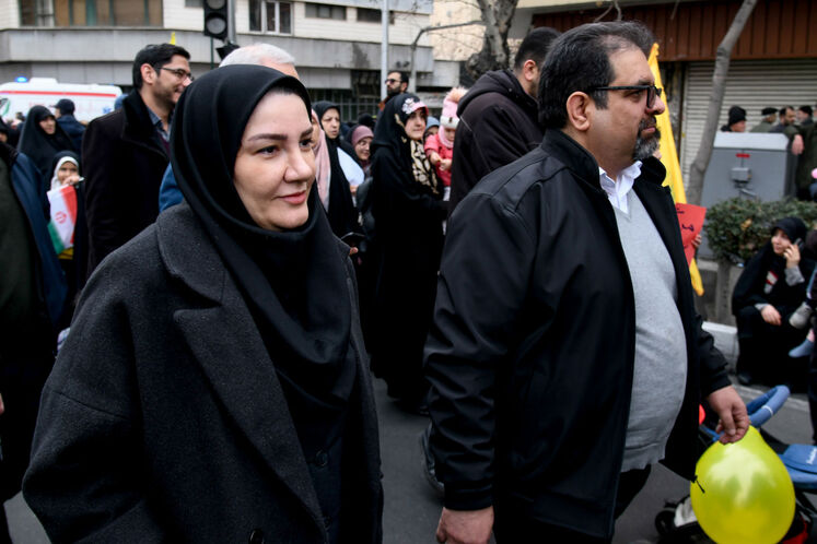 سعید توکلی، مدیرعامل شرکت ملی گاز ایران و صدیقه خزائی، معاون توسعه مدیریت و سرمایه انسانی وزارت نفت