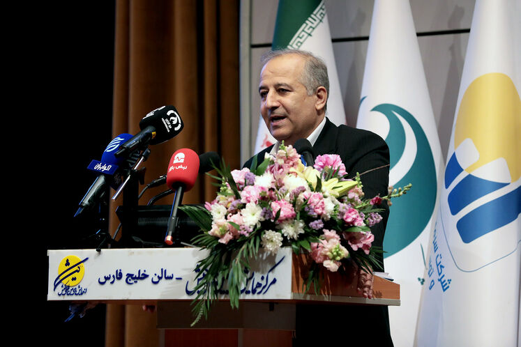 نشست تخصصی بایدها و نباید‌های تکمیل زنجیره ارزش متانول و اصلاح فرمول قیمت‌گذاری خوراک در شرایط ناترازی گاز