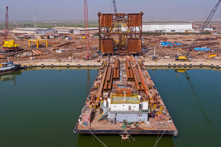 عملیات بارگیری نخستین جکت طرح توسعه میدان گازی فرزاد «ب»