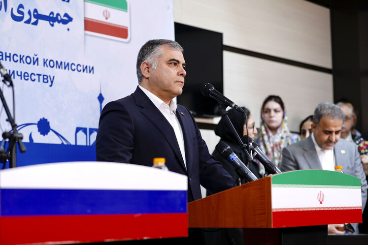 محسن پاک‌نژاد، وزیر نفت