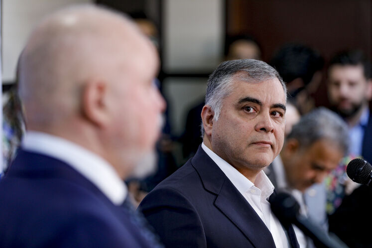 محسن پاک‌نژاد، وزیر نفت