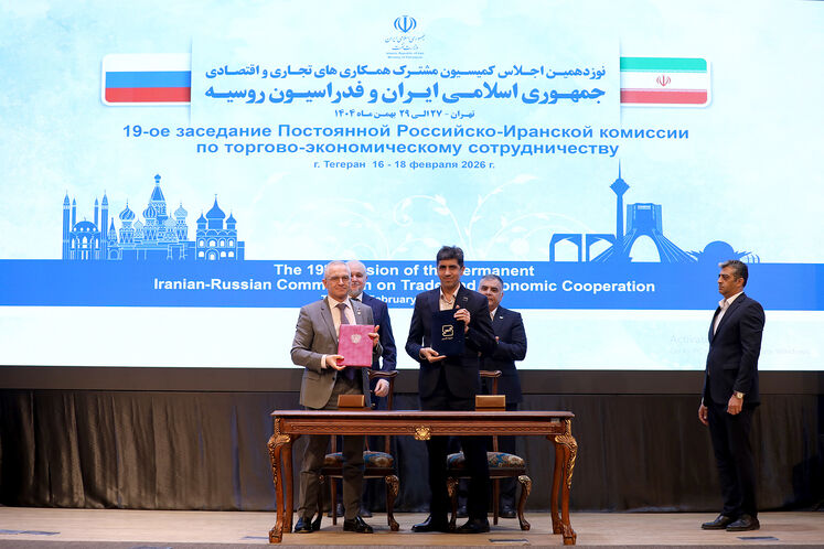 مهدی علیپور، رئیس مرکز ملی تأیید صلاحیت ایران و ولواچ دیمیتری والرویچ، رئیس سرویس فدرال