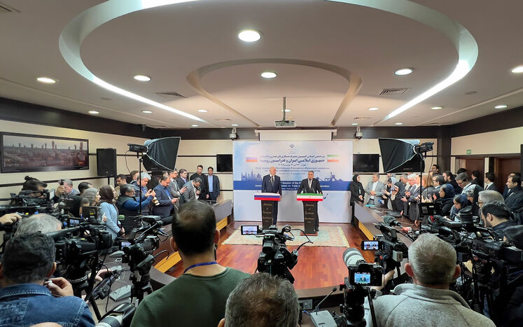 نشست خبری نوزدهمین کمیسیون مشترک همکاری‌های اقتصادی ایران و فدراسیون روسیه