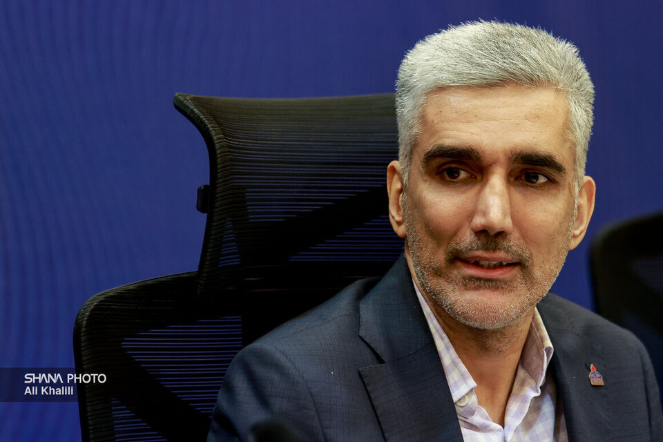 خلق ۸۰۰ میلیون دلار درآمد از جمعآوری گازهای همراه نفت خلق ۸۰۰ میلیون دلار درآمد از جمعآوری گازهای همراه نفت