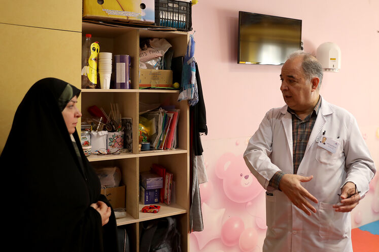 بازدید مشاور وزیر نفت در امور بانوان از مهدهای کودک صنعت نفت