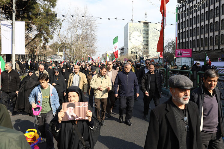 حضور وزیر نفت در اجتماع میثاق با رهبر منتخب