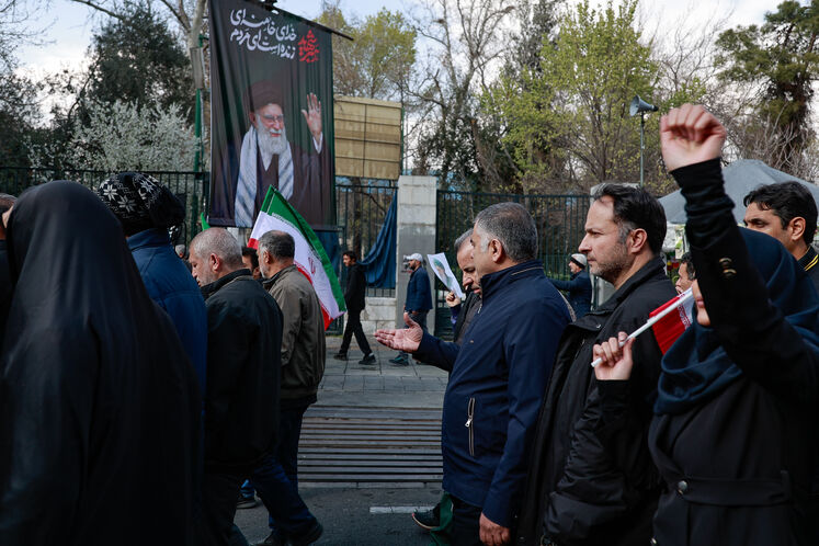 حضور وزیر نفت در اجتماع میثاق با رهبر منتخب