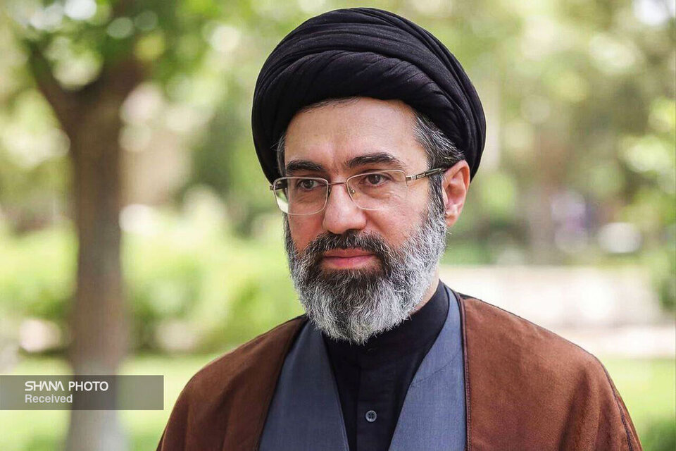 پیام رهبر معظم انقلاب به مناسبت عید غدیر و سیوهفتمین سالگرد ارتحال حضرت امام خمینی(ره) پیام رهبر معظم انقلاب به مناسبت عید غدیر و سیوهفتمین سالگرد ارتحال حضرت امام خمینی(ره)