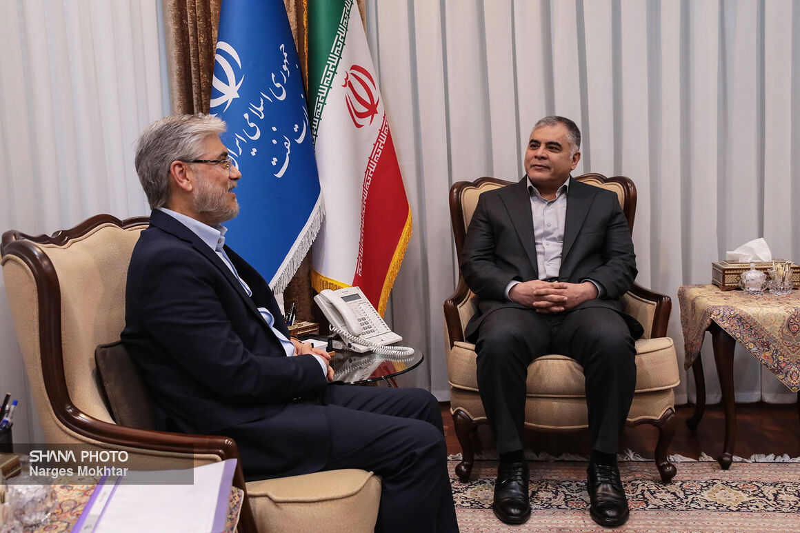 Oil, science ministers discuss expanding cooperation