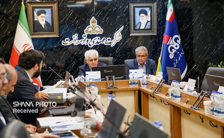 شتاب در اجرای عملیات ابرپروژه میدان نفتی آزادگان