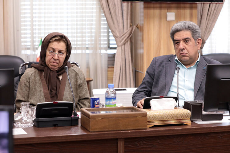 نشست معاونت مهندسی، پژوهش و فناوری وزارت نفت با نمایندگان ۱۲ تشکل ملی و رؤسای کمیسیون‌های تخصصی اتاق بازرگانی ایران