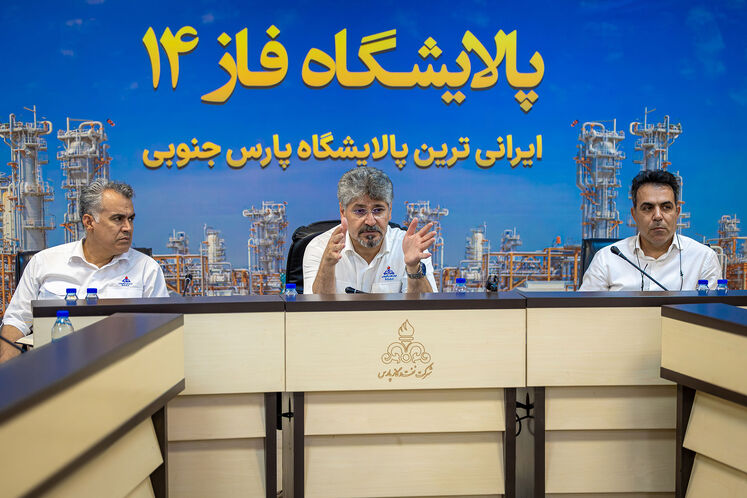 بازدید تورج دهقانی، مدیرعامل شرکت نفت و گاز پارس از پالایشگاه‌های آسیب‌دیده پارس جنوبی