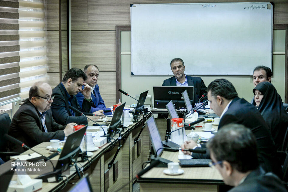 نشست کارگروه ارتقای سلامت نظام اداری و مبارزه با فساد در صنعت نفت برگزار شد