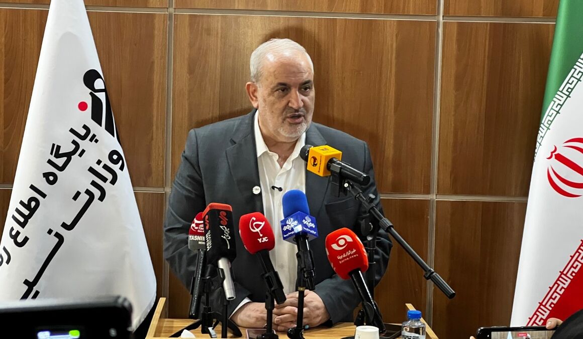 راه‌اندازی نیروگاه‌ها با استفاده از انرژی‌های پاک در دستور کار قرار دارد