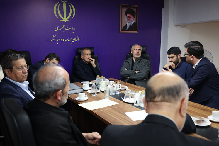جلسه بررسی راهکارهای تقویت تاب آوری شبکه تامین پایدار سوخت