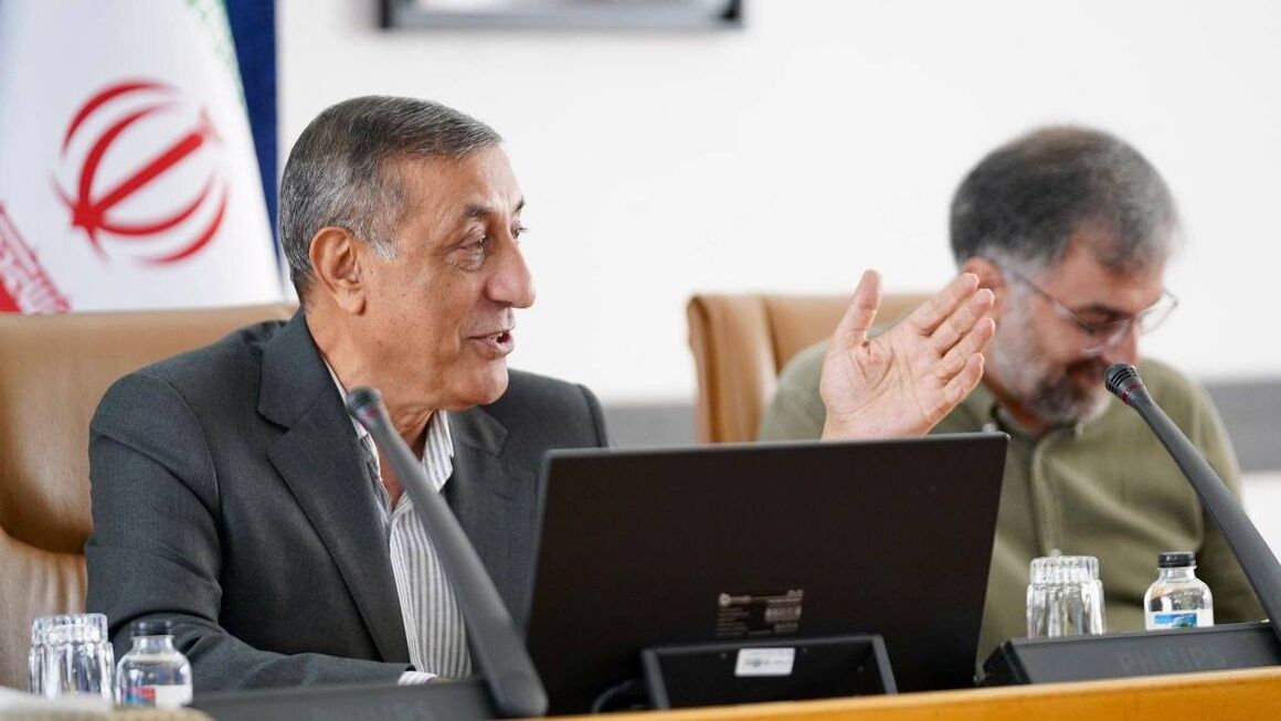 میثاقنامه طرح ملی سبا از سوی معاون اجرایی رئیسجمهوری امضا شد میثاقنامه طرح ملی سبا از سوی معاون اجرایی رئیسجمهوری امضا شد