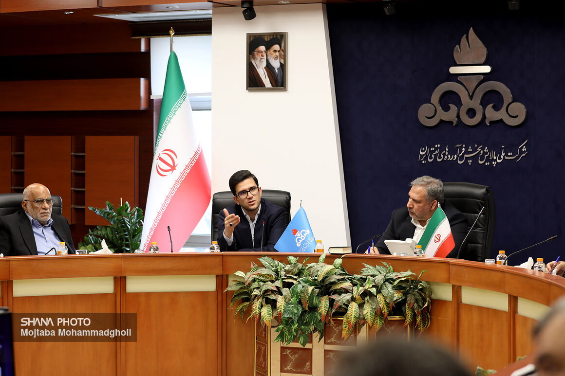 ایران باید به داشتن چنین کارکنانی در صنعت نفت افتخار کند