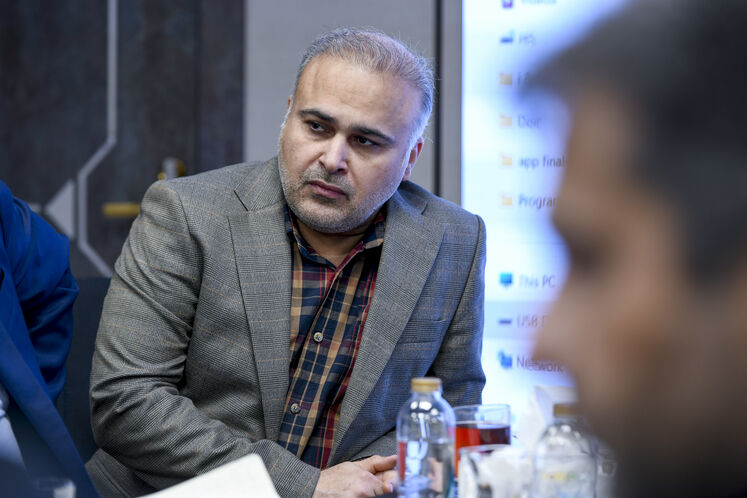 نشست اعضای کمیسیون انرژی مجلس با مدیران ارشد صنعت نفت
