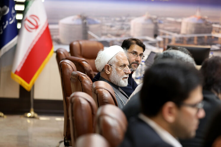 وحید احمدی، عضو کمیسیون امنیت ملی و سیاست خارجی مجلس شورای اسلامی
