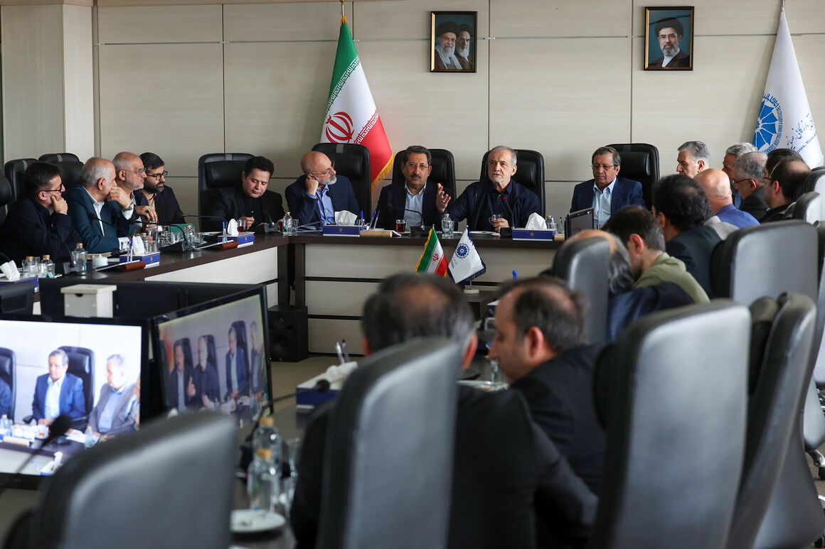 تأمین پایدار انرژی مورد نیاز صنایع از اولویتهای جدی دولت است تأمین پایدار انرژی مورد نیاز صنایع از اولویتهای جدی دولت است