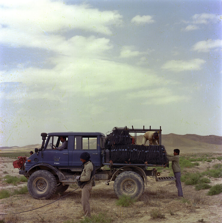 عملیات لرزه نگاری در مناطق دره گز (دهه ۶۰)
