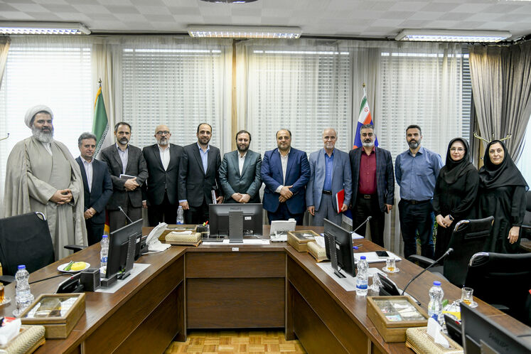 نشست معاون امور حقوقی و مجلس وزارت نفت با مسئولان معاونت راهبردی و امور مجلس ریاست‌جمهوری